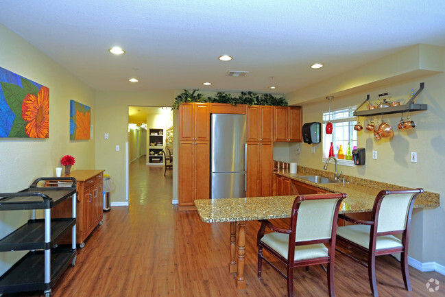 Interior Photo - Lake Forest Park- Senior Living at Ease