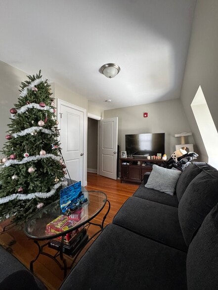 Building Photo - 40 Depot St