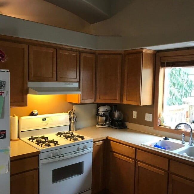 Building Photo - Mount Vernon 3 Bedroom