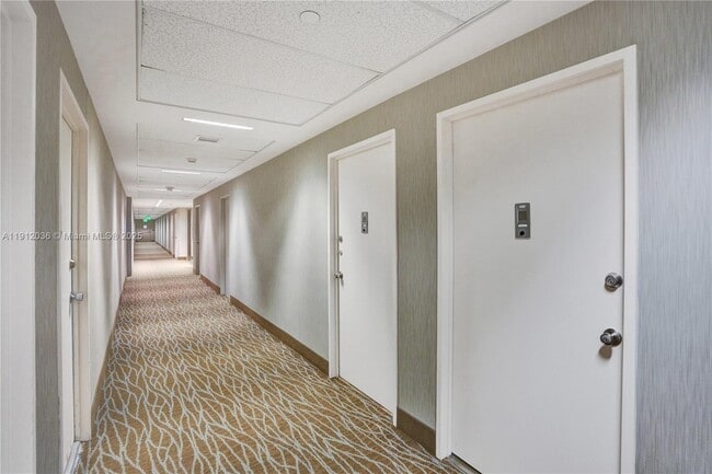 Building Photo - 3 Island Ave