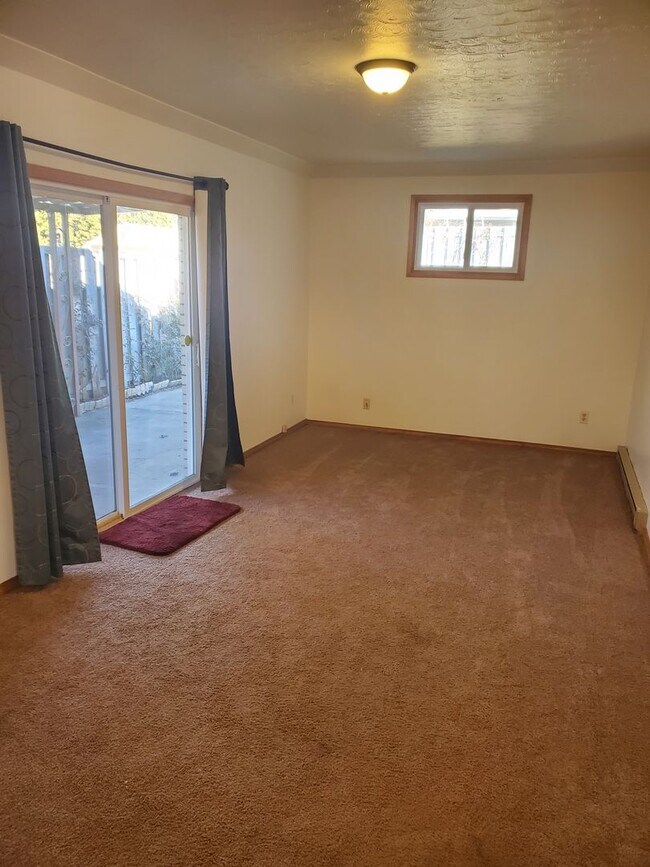 Building Photo - Indian Trail Corner Lot Home