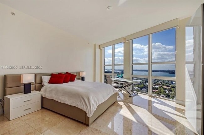 Building Photo - 10225 Collins Ave