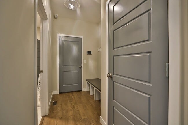 Building Photo - Gorgeous 3 Bedroom Home in Edwardsville