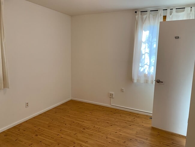 Building Photo - 641 Garcia St
