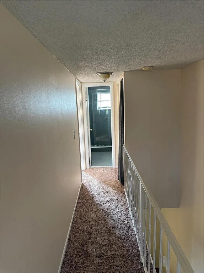 Building Photo - 3007 NW 68th St