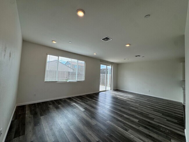 Building Photo - 3602 Hawks Peak Dr