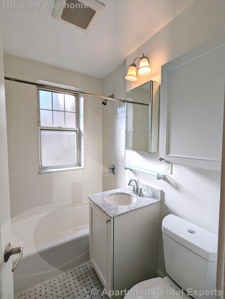 Building Photo - 24 Chauncy St