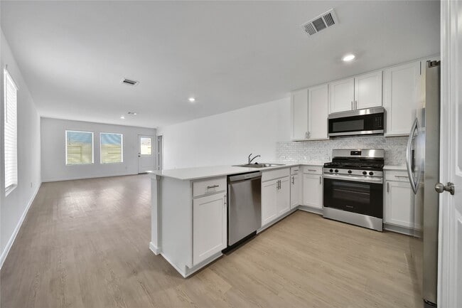 Building Photo - 31406 Casacalenda Ln