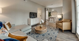 Building Photo - Summers Landing Apartments