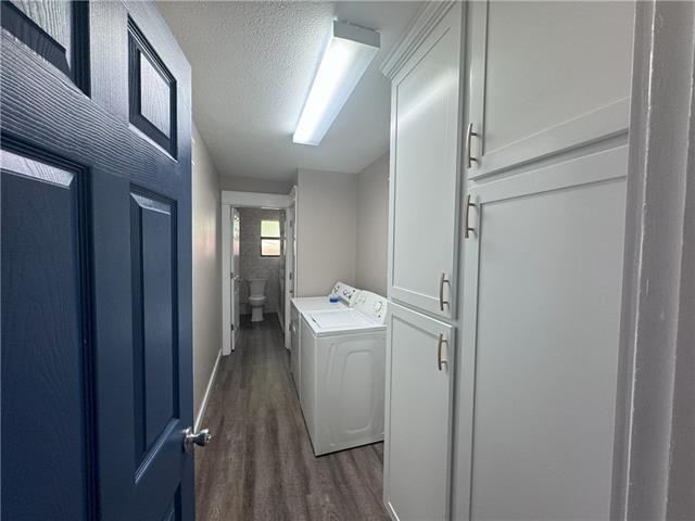 Building Photo - 208 Camellia Ave