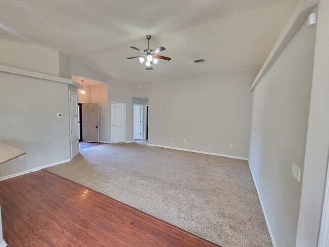 Building Photo - 1930 Catline Cir
