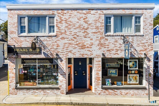 Building Photo - 3 Pearl St