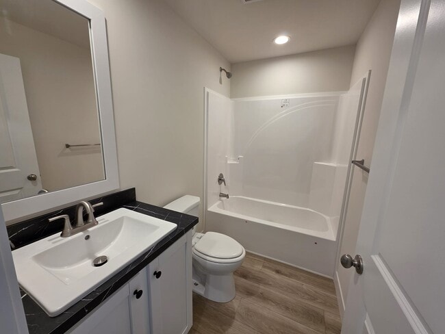 Building Photo - 175 N Michigan Ave