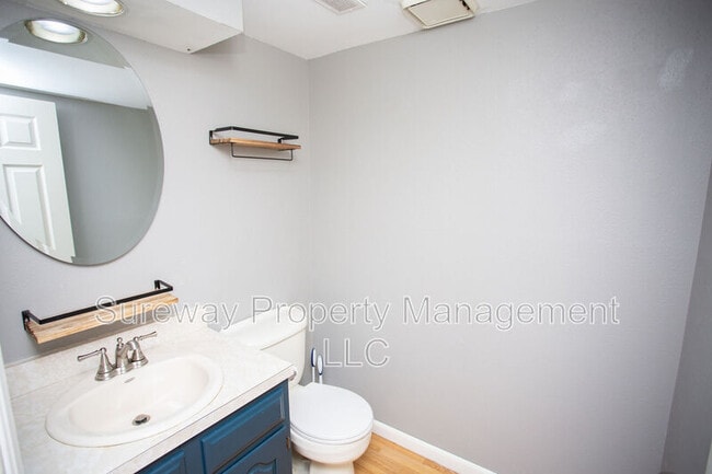 Building Photo - 50 Manchester Rd