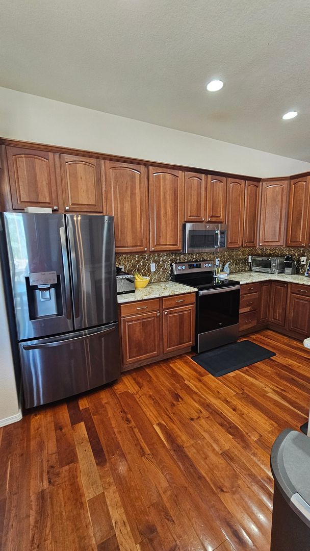 Building Photo - Beautiful 4 Bedroom Wolf Ranch Home