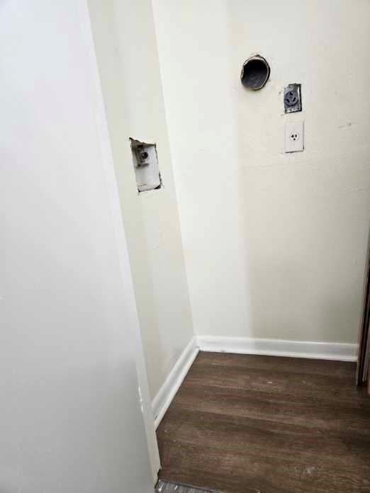 Building Photo - 8433 Hearth Dr