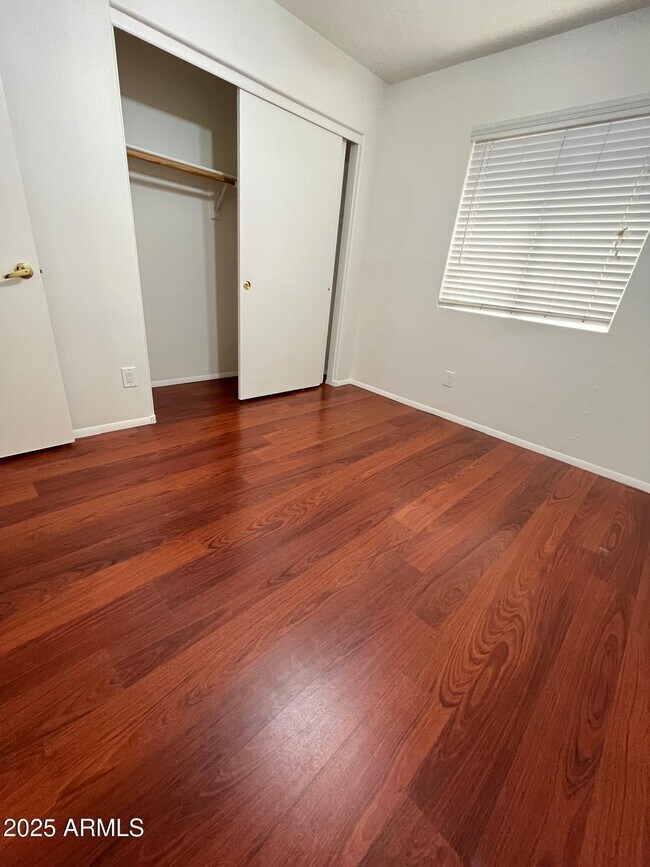 Building Photo - 5023 W Kristal Way