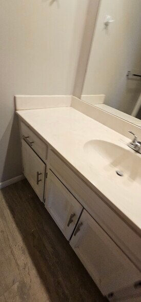 Building Photo - 304 W 132nd St