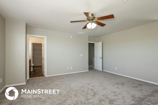 Building Photo - 6193 E Stonechat Dr