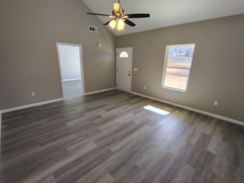 Building Photo - 34 lyla Ln