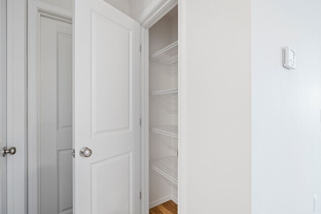 Building Photo - 3 Bedroom Home in Monett