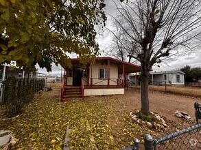 Building Photo - 2 Bedroom 2 Bathroom Mobile Home