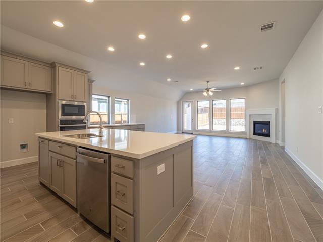 Building Photo - 3516 Sawtooth Ln