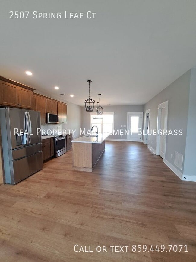 Building Photo - 2507 Spring Leaf Ct