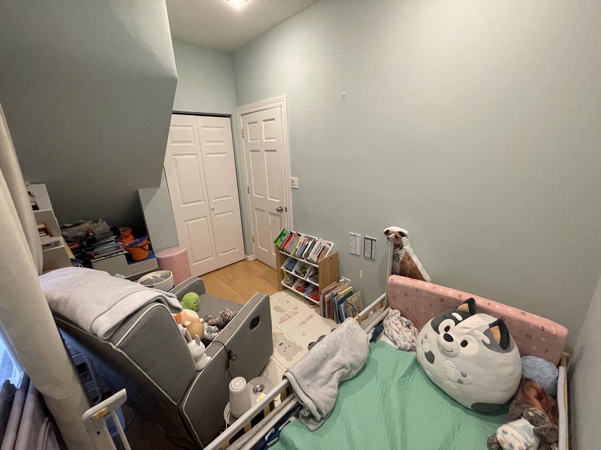 Building Photo - 2734 N Lawndale Ave