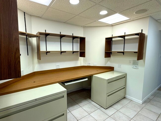 Building Photo - 362 Town Pl Cir