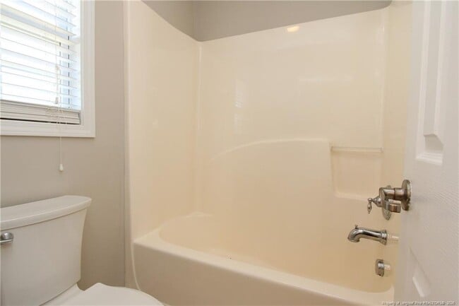 Building Photo - 5233 Stone Station Dr