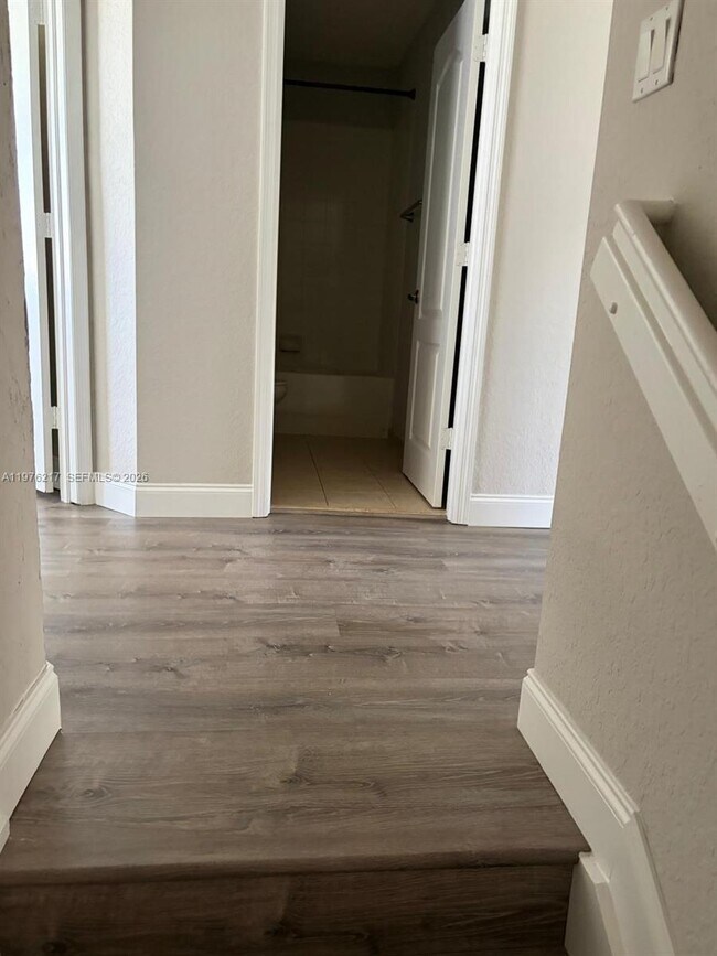 Building Photo - 27918 SW 140th Ave