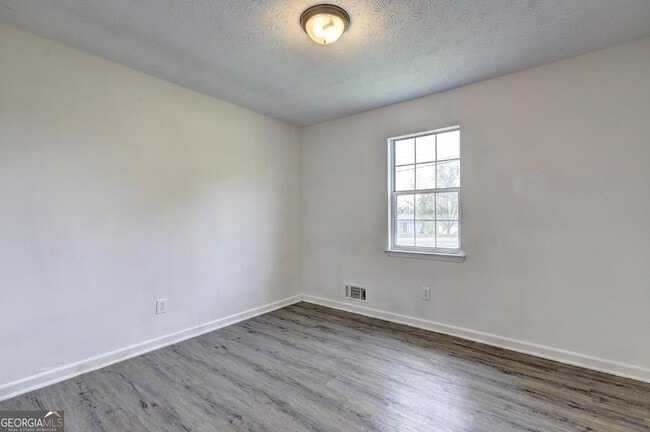 Building Photo - 1277 Iron Gate Blvd