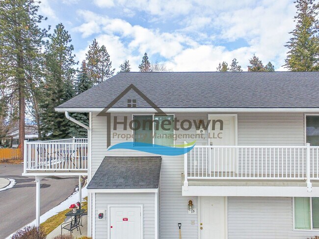 Building Photo - 1 Bedroom 1 Bathroom Home with Off-Street Parking Available in Coeur d'Alene!