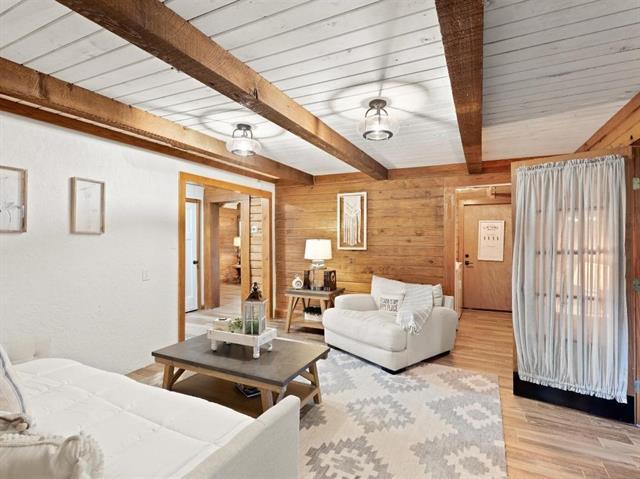 Building Photo - 400 Coronados Trl