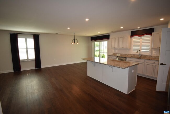 Building Photo - 167 Virginia Ave