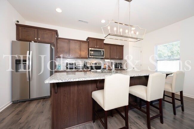 Building Photo - 5624 Baverhof Dr