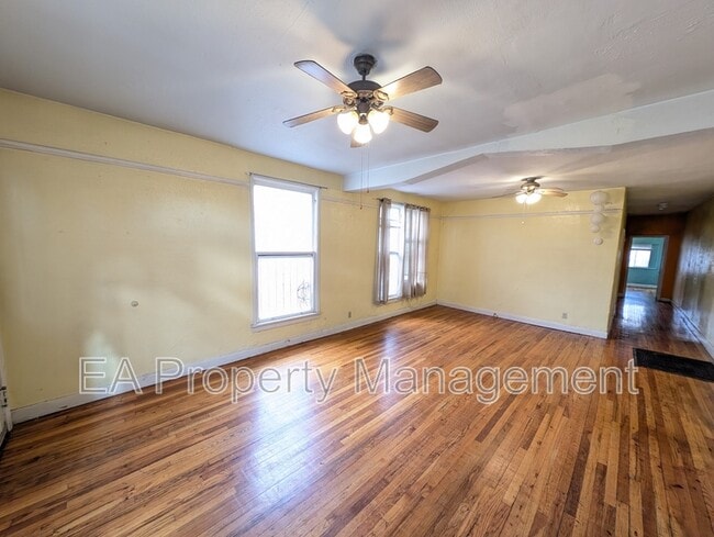 Building Photo - 808 13th St NW