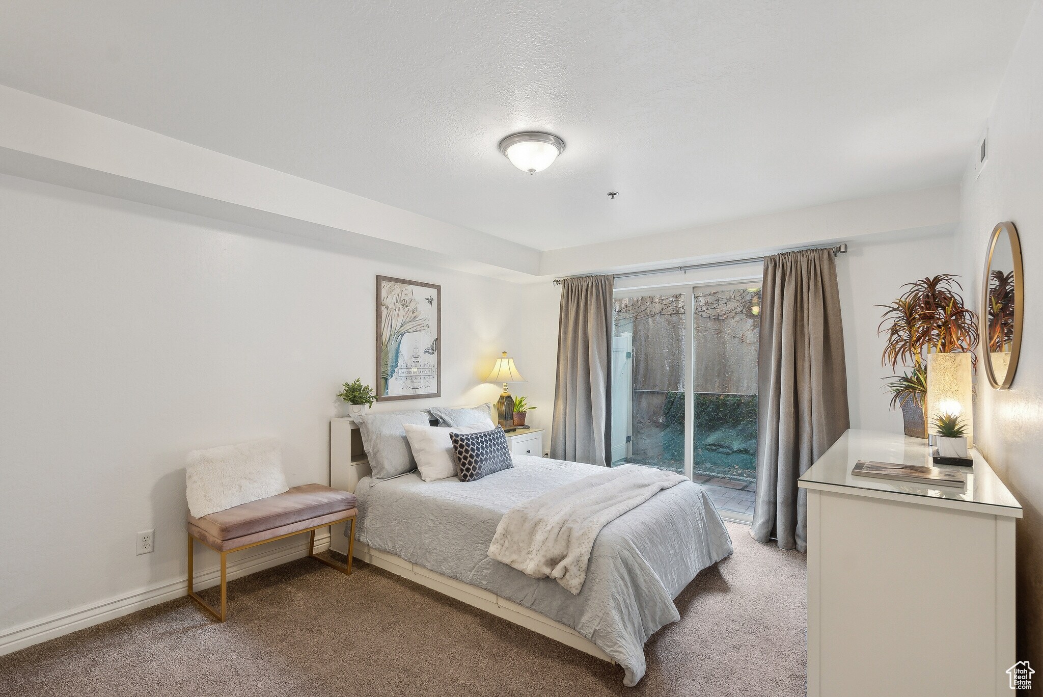 Primary bedroom - 1044 E 400 S