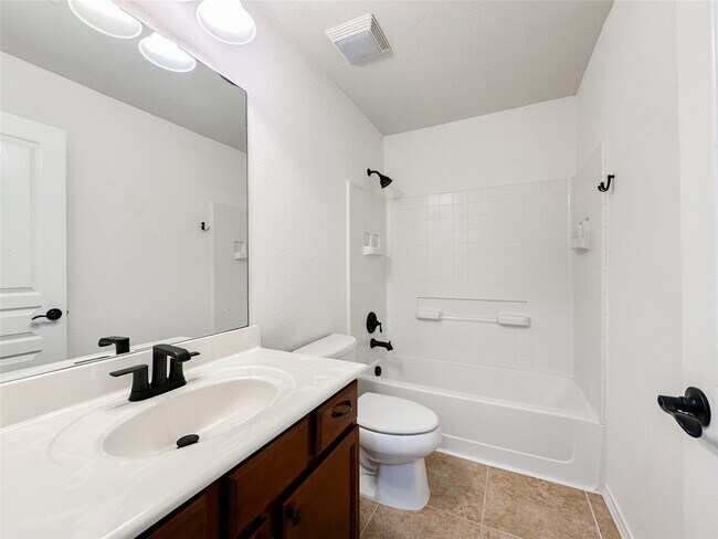 Building Photo - 25322 Alverstone Drive