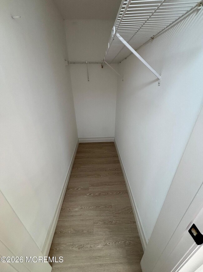 Building Photo - 1701 Tamiami Rd