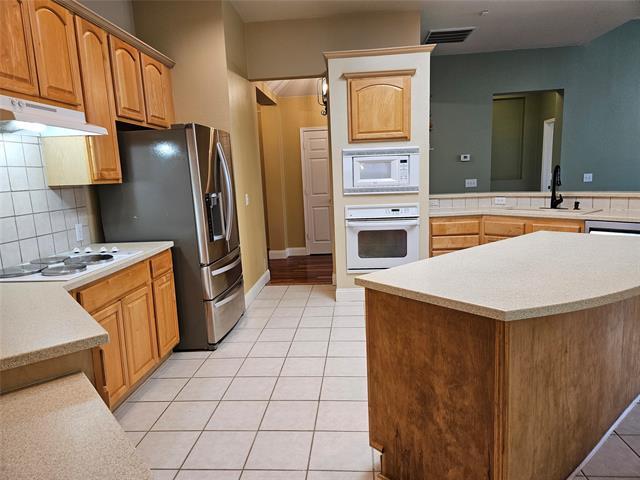 Building Photo - 2813 Gulf Breeze Ct