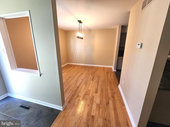 Building Photo - 236 Goshen Rd