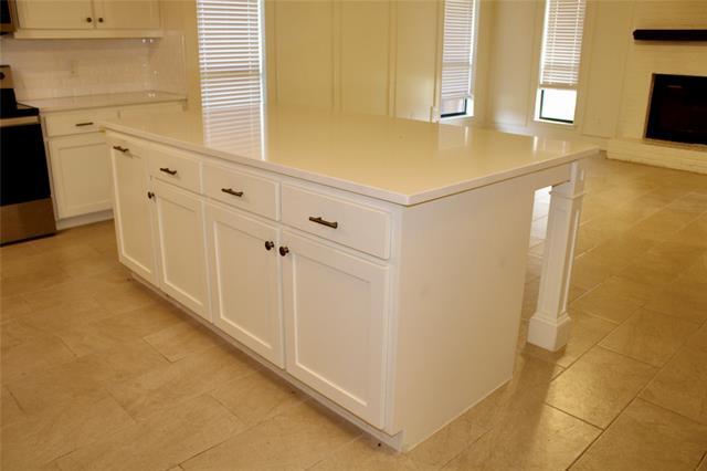 Building Photo - 3009 Osceola Dr