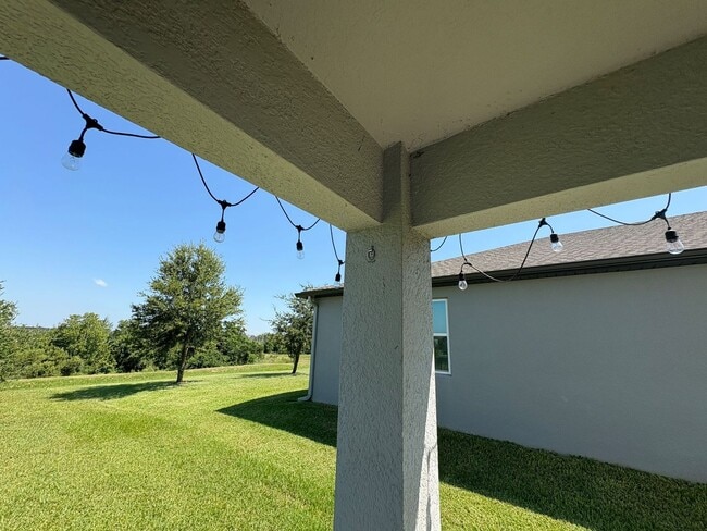 Building Photo - 4 bedroom 2.5 Bath House on Oakland Trails...
