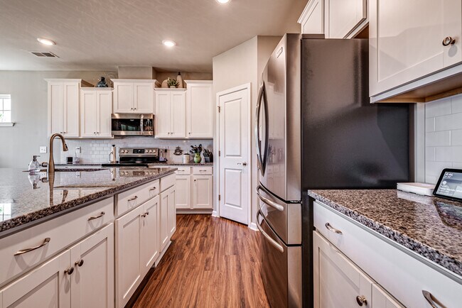 Building Photo - 10109 Wesleyan Hall Dr