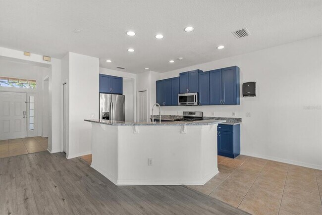 Building Photo - 12808 Hampton Hill Dr