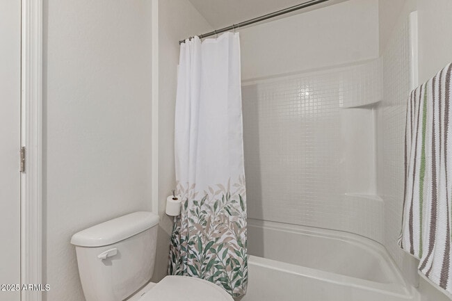 Building Photo - 20004 W Badgett Ln