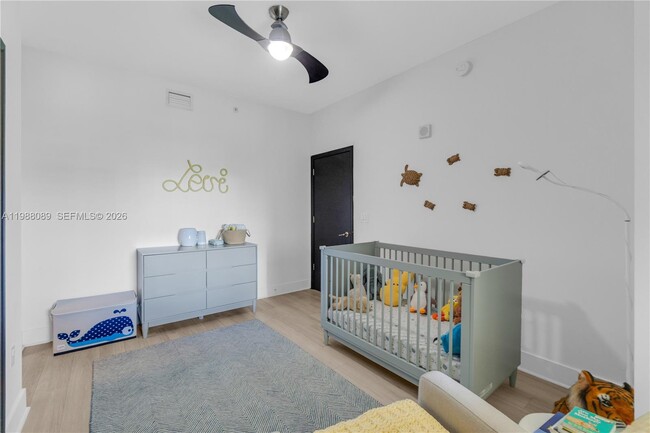 Building Photo - 3340 NE 190th St