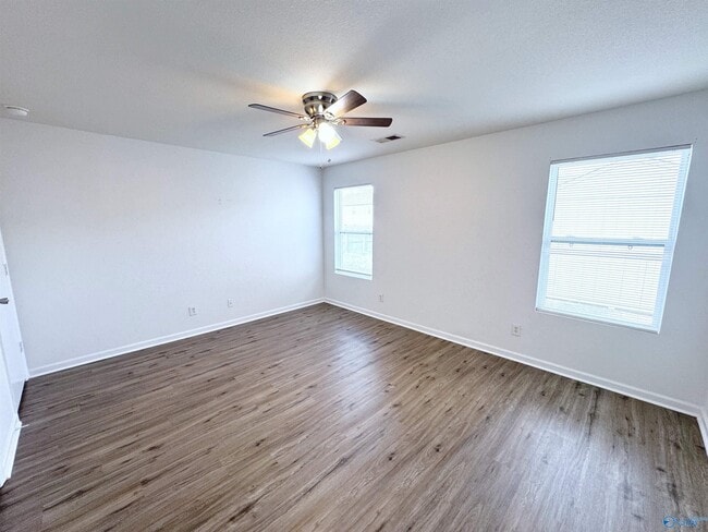 Building Photo - 202 Sagebrook Dr